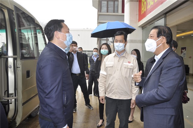 疫情期间慰问关怀、支持珠钢发展壮大——姚奕生市长一行调研珠海基地